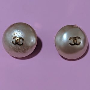 Chanel Large Round Pearl CC Logo Clip On Earrings